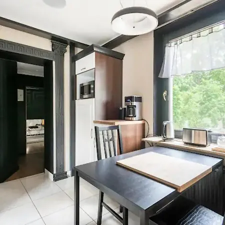 Apartment Miet-kamp Ruhig, Zentral, Nahe Messe, Ausgefallenes Design 2 Schlafzimmer Berlin