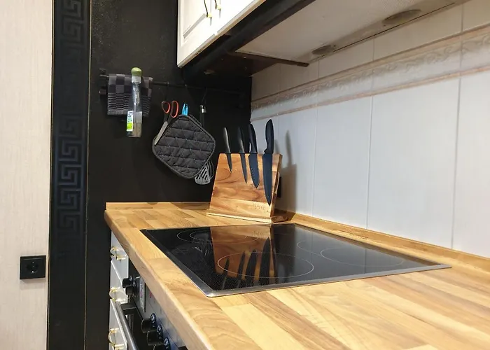 Miet-kamp Ruhig, Zentral, Nahe Messe, Ausgefallenes Design 2 Schlafzimmer Berlim